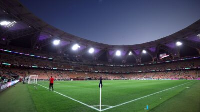 السعودية أم الإمارات.. من يتفوق بلغة الأرقام قبل نهائي “خليجي 27″؟
