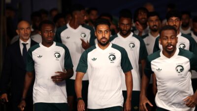 تفاعل ثلاثي الأخضر الغائب مع التتويج بلقب «خليجي 27»