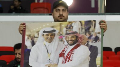 أمير قطر يهنئ عاهل السعودية وولي عهده بفوز المملكة بـ”خليجي 27″