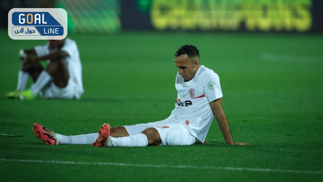 الزمالك يوقف مهاجمه ناصر منسي ويحيله للتحقيق عقب واقعة القميص