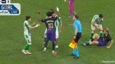 طرد لاعب ريال بيتيس بعد التعدي علي لامين يامال في الدوري الاسباني